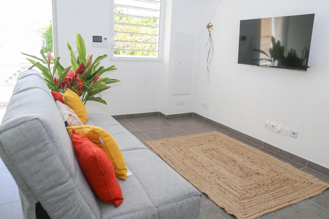 Dlo Doubout Les Pieds Dans L'Eau Apartment แซนต์-อาน ภายนอก รูปภาพ